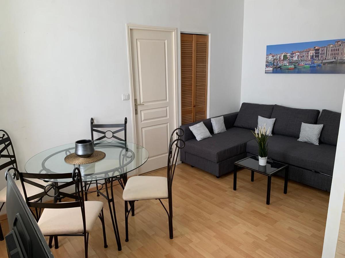 Biarritz Centre, Pres Avenue De Verdun, Cosy Apt 2 Pieces , Salon , Chambre Separe, Rue Tres Calme A 10 Minutes A Pied De La Grande Plage Екстериор снимка