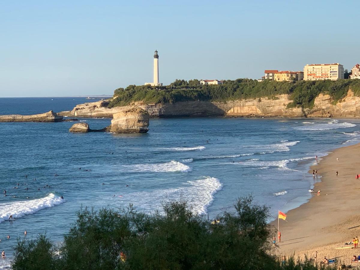 Biarritz Centre, Pres Avenue De Verdun, Cosy Apt 2 Pieces , Salon , Chambre Separe, Rue Tres Calme A 10 Minutes A Pied De La Grande Plage Екстериор снимка