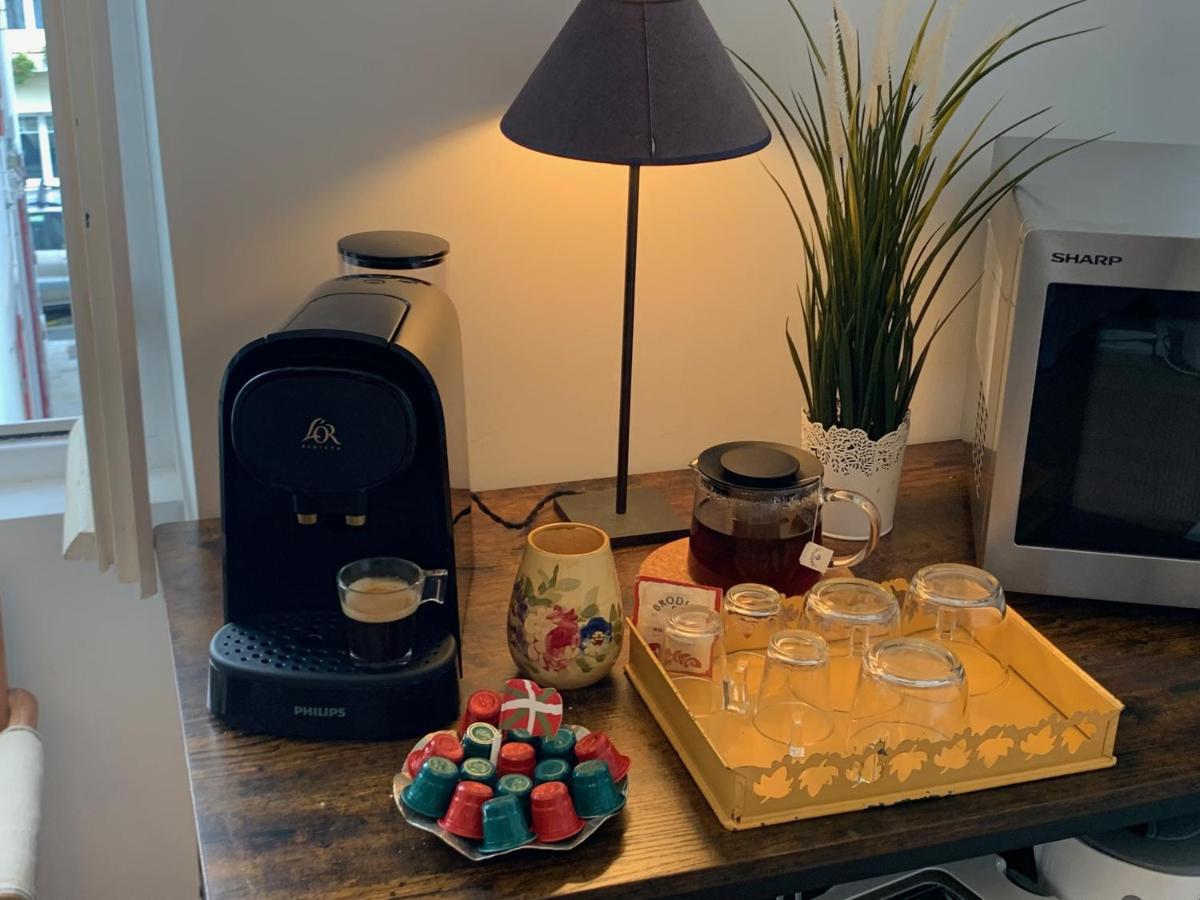 Biarritz Centre, Pres Avenue De Verdun, Cosy Apt 2 Pieces , Salon , Chambre Separe, Rue Tres Calme A 10 Minutes A Pied De La Grande Plage Екстериор снимка