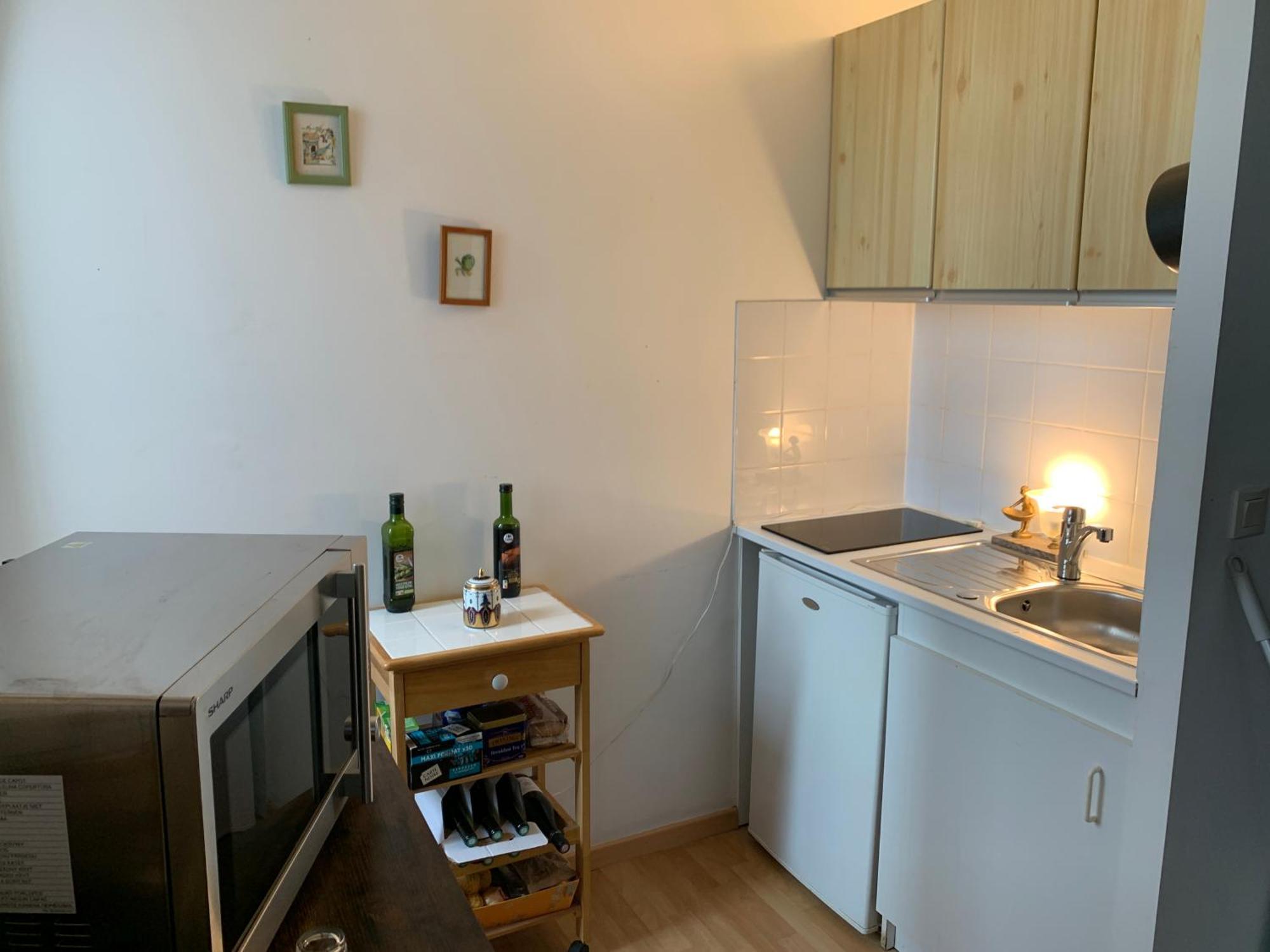Biarritz Centre, Pres Avenue De Verdun, Cosy Apt 2 Pieces , Salon , Chambre Separe, Rue Tres Calme A 10 Minutes A Pied De La Grande Plage Екстериор снимка